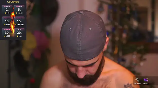 Snapshot of HairyRobxxx chatting on 12/14/25, 04:01 HairyRobxxx online show from 12/14/25, 04:01