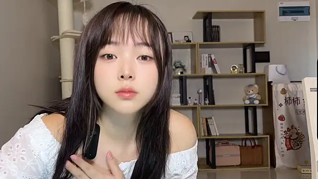 Chenjing0 online show from 10/04/25, 01:58