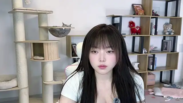 Chenjing0 online show from 04/28/26, 01:16
