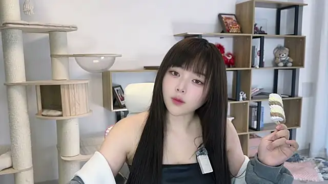 Chenjing0 online show from 05/03/26, 07:14