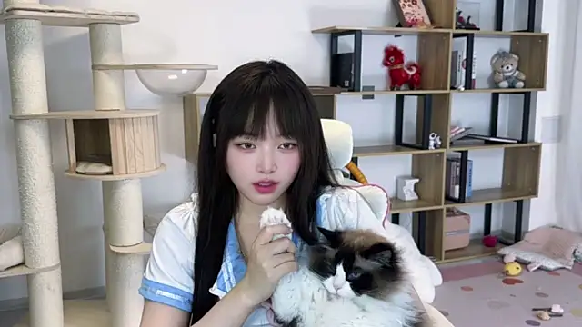 Chenjing0 online show from 05/10/26, 12:21