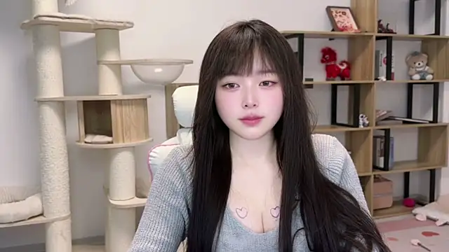 Chenjing0 online show from 05/11/26, 02:45