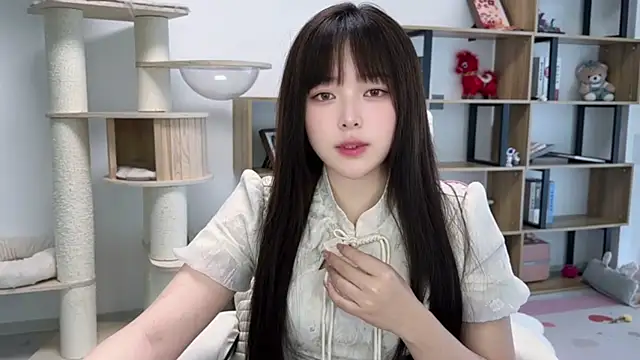 Chenjing0 online show from 05/13/26, 07:39