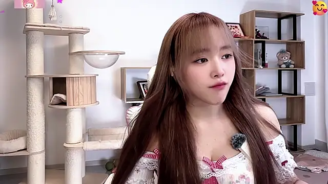 Chenjing0 online show from 06/30/26, 12:28
