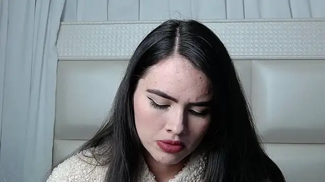 Snapshot of verosantana15 chatting on 03/20/25, 11:02 verosantana15 online show from 03/20/25, 11:02