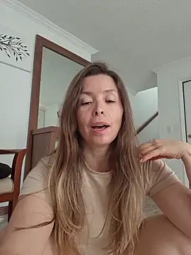 karina warthon online show from 06/15/26, 05:37