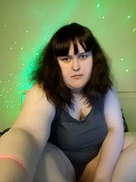 Snapshot of Masha_meow chatting on 01/01/25, 06:06 Masha meow online show from 01/01/25, 06:06