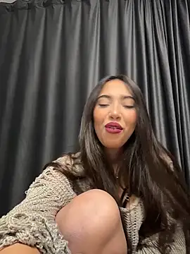 miaceleste online show from 11/14/25, 11:24