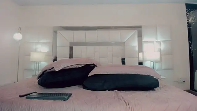 Snapshot of Gisele_fox chatting on 03/08/25, 10:34 Gisele fox online show from 03/08/25, 10:34