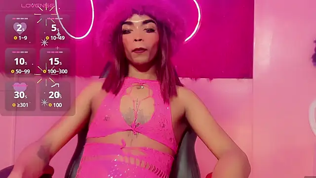 Snapshot of Gisele_fox chatting on 03/18/25, 04:47 Gisele fox online show from 03/18/25, 04:47