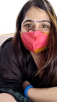 Snapshot of shreya1765 chatting on 02/21/25, 11:44 shreya1765 online show from 02/21/25, 11:44