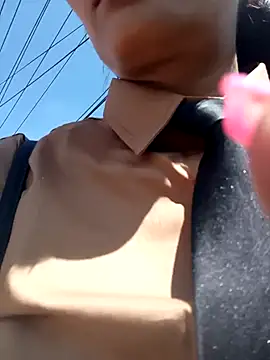 BELLA--26 online show from 02/19/25, 03:27