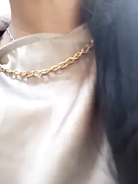 BELLA--26 online show from 03/12/25, 02:45