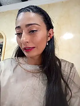 BELLA--26 online show from 03/21/25, 03:13