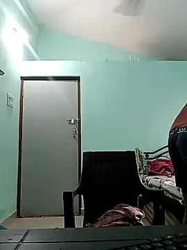 Snapshot of Desi_Heat chatting on 01/31/25, 03:09 Desi Heat online show from 01/31/25, 03:09