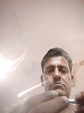 MAGNETICDADDY8 online show from 10/19/25, 10:49