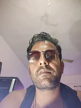 MAGNETICDADDY8 online show from 11/03/25, 08:10