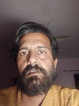 Snapshot of MAGNETICDADDY8 chatting on 01/19/26, 11:58 MAGNETICDADDY8 online show from 01/19/26, 11:58