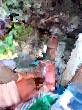 Snapshot of xLoveer chatting on 02/04/26, 03:45 xLoveer online show from 02/04/26, 03:45