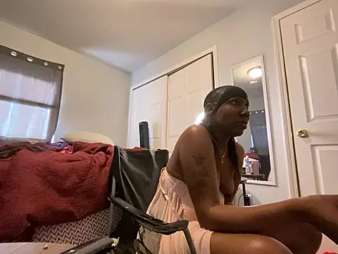 Snapshot of Yoshibaby2670 chatting on 03/16/25, 09:58 Yoshibaby2670 online show from 03/16/25, 09:58