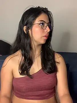 Julii- online show from 01/05/25, 03:55