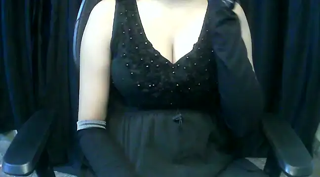 Snapshot of hot-niti chatting on 02/11/25, 10:07 hot-niti online show from 02/11/25, 10:07