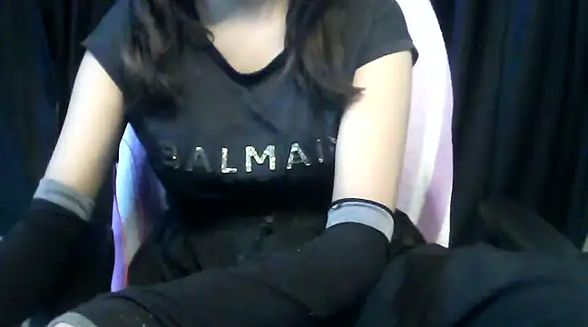 Snapshot of hot-niti chatting on 02/15/25, 04:23 hot-niti online show from 02/15/25, 04:23