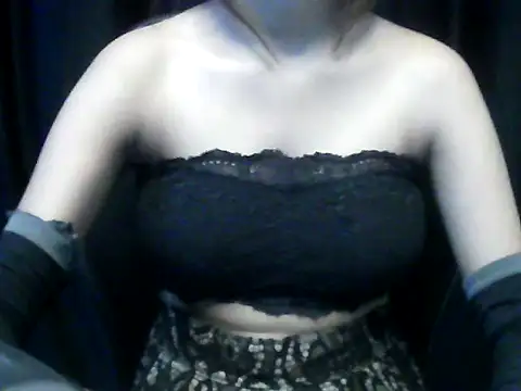 Snapshot of hot-niti chatting on 09/20/25, 07:15 hot-niti online show from 09/20/25, 07:15