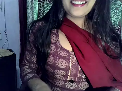 SIYA MAVI online show from 11/20/25, 03:39