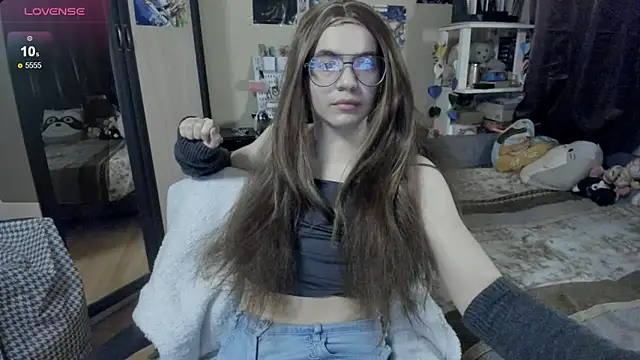 Snapshot of alexiamaleax chatting on 10/03/25, 12:40 alexiamaleax online show from 10/03/25, 12:40