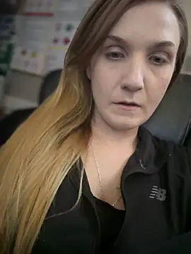 Snapshot of Kitty_DaCocks chatting on 02/04/26, 11:31 Kitty DaCocks online show from 02/04/26, 11:31