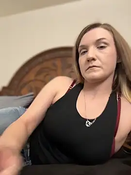 Snapshot of Kitty_DaCocks chatting on 02/08/26, 09:29 Kitty DaCocks online show from 02/08/26, 09:29