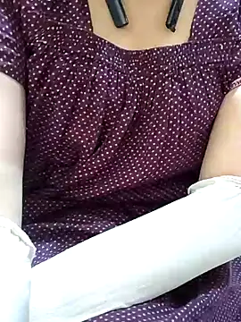 mallupriyapriya online show from 01/16/25, 08:00