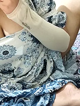 mallupriyapriya online show from 02/08/26, 05:16