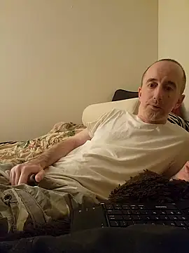 Snapshot of drummer9 chatting on 11/14/25, 01:26 drummer9 online show from 11/14/25, 01:26