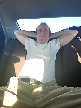 Snapshot of drummer9 chatting on 03/01/26, 12:12 drummer9 online show from 03/01/26, 12:12