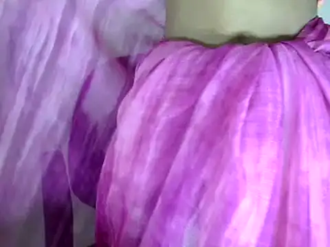 Snapshot of Ruhi_patel1 chatting on 01/16/25, 09:59 Ruhi patel1 online show from 01/16/25, 09:59