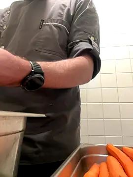 Pierre22000 online show from 10/24/25, 05:04