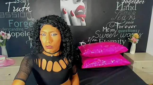 Snapshot of Natasha69 chatting on 01/15/25, 07:01 Natasha69 online show from 01/15/25, 07:01