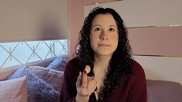 Charlotte  Miller online show from 09/29/25, 11:37