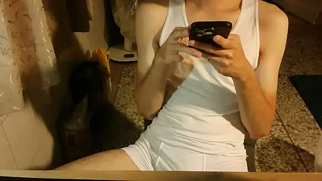 KYU890428 online show from 10/20/25, 06:52