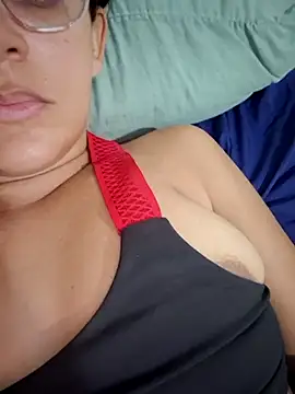AliceRuivinha2 online show from 07/02/26, 08:37