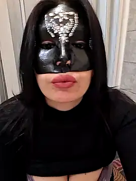 Snapshot of desyree89 chatting on 02/06/26, 02:09 desyree89 online show from 02/06/26, 02:09