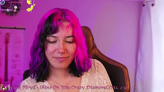 Snapshot of _zephyr_ chatting on 09/27/25, 05:18 zephyr online show from 09/27/25, 05:18