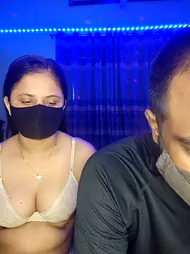 Snapshot of Hot_Nila chatting on 09/09/25, 03:28 Hot Nila online show from 09/09/25, 03:28