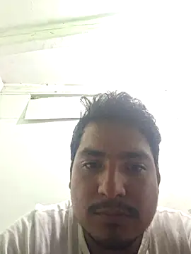 Snapshot of ikkyh2rj chatting on 01/09/25, 01:18 ikkyh2rj online show from 01/09/25, 01:18