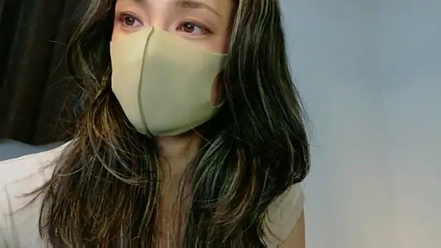 Snapshot of Mary-JP chatting on 07/15/26, 11:26 Mary-JP online show from 07/15/26, 11:26