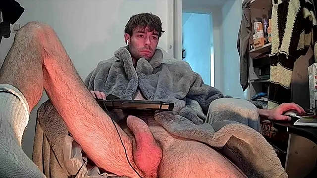 Snapshot of onesieboyx chatting on 01/08/26, 01:13 onesieboyx online show from 01/08/26, 01:13