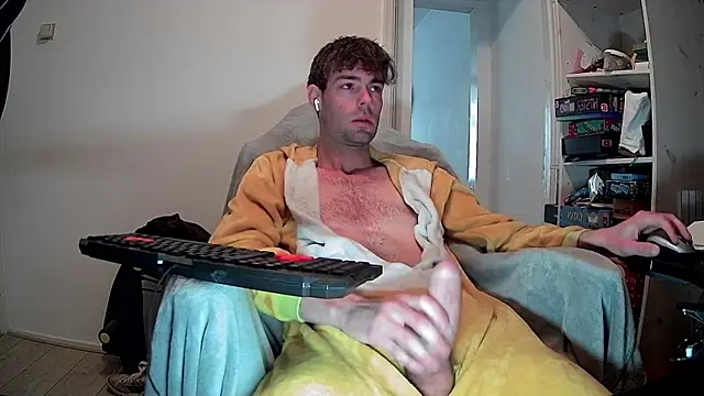 onesieboyx online show from 03/26/26, 03:50