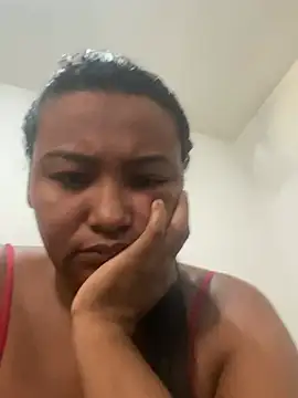 Snapshot of Mariaapimentinha chatting on 05/18/26, 12:55 Mariaapimentinha online show from 05/18/26, 12:55